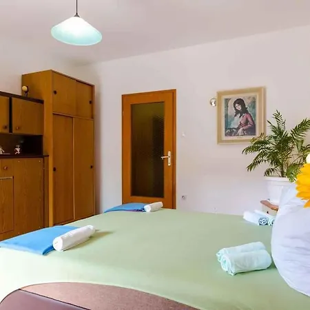 In 39395 Apartment Jadranovo
